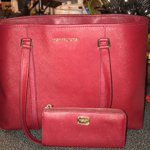 Red/Burgundy Michael Kors Purse W/Matching Wallet